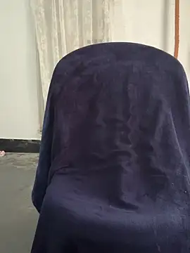 mikemacluffy online show from 21, 9, 2025