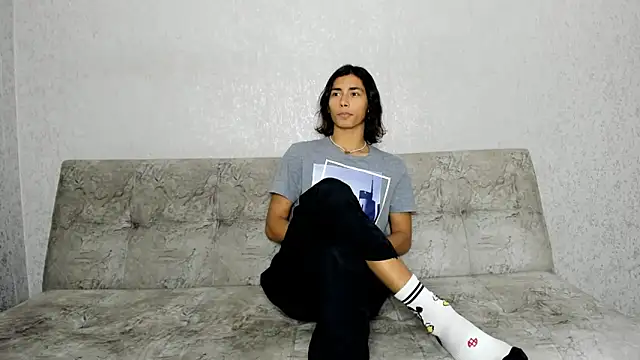 juliann sexxx18 online show from 21, 3, 2025