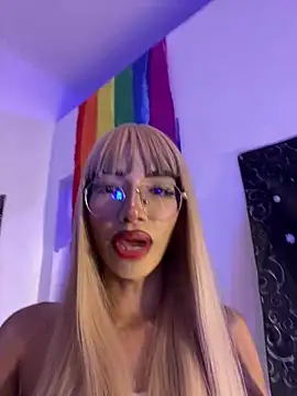 Alejandrita Robinson online show from 14, 12, 2024
