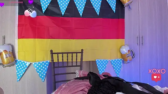 AndreaVelasco online show from 24, 9, 2025