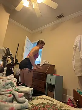 HotMessStilltheBest online show from 7, 11, 2025