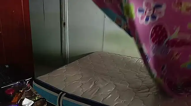 luxandracon23 online show from 12, 3, 2025