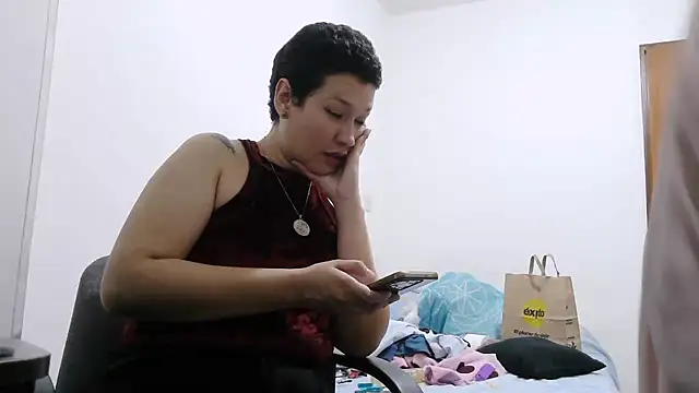 luxandracon23 online show from 7, 2, 2026