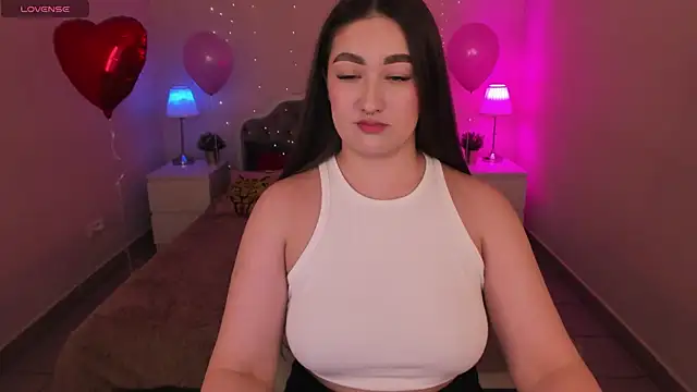 Snapshot of Aria_Blisss chatting on 21, 2, 2025 Aria Blisss online show from 21, 2, 2025