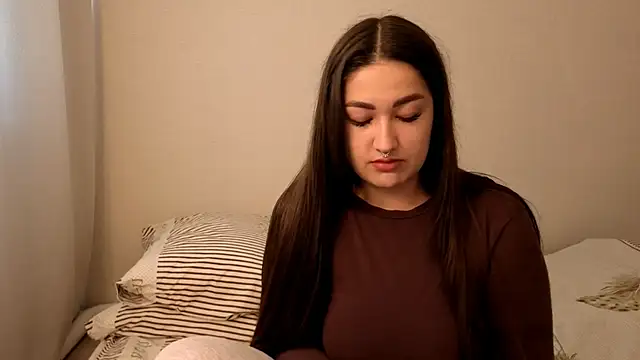 Aria Blisss online show from 6, 5, 2026