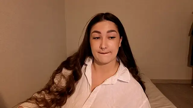 Aria Blisss online show from 10, 5, 2026