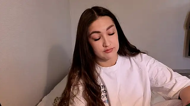 Aria Blisss online show from 14, 5, 2026