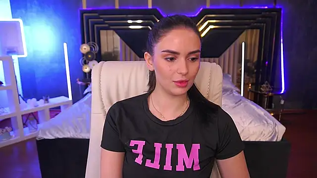 Snapshot of MilashaLovely chatting on 17, 10, 2025 MilashaLovely online show from 17, 10, 2025