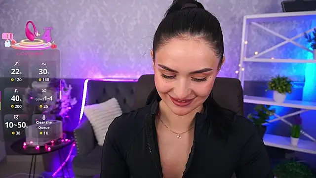 Snapshot of MilashaLovely chatting on 15, 11, 2025 MilashaLovely online show from 15, 11, 2025