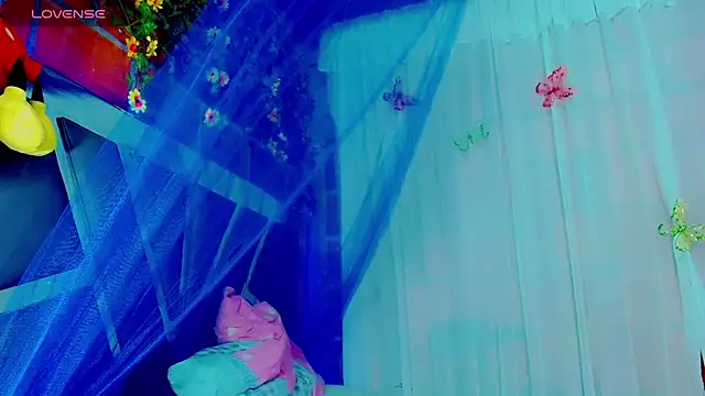 Snapshot of nauthyvalentina chatting on 31, 5, 2026 nauthyvalentina online show from 31, 5, 2026