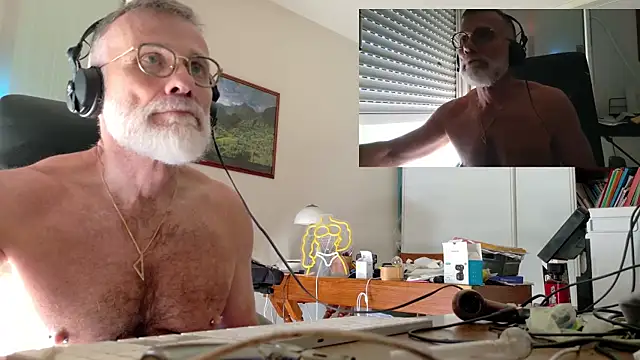 MusclesCigarsFFPig online show from 14, 5, 2026