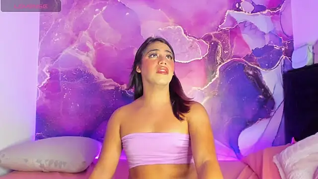 mishelbubblee online show from 6, 12, 2024