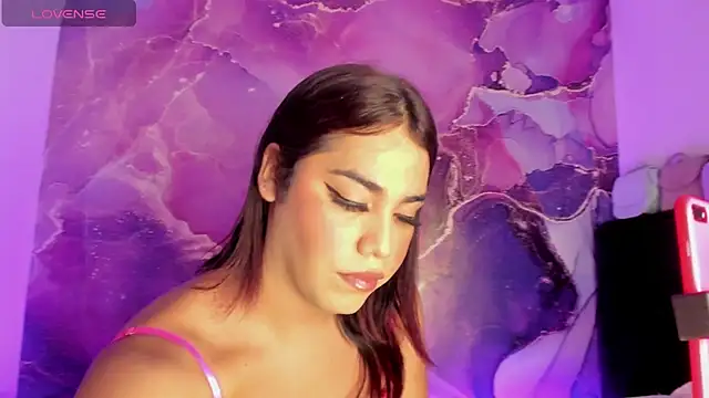 mishelbubblee online show from 12, 12, 2024