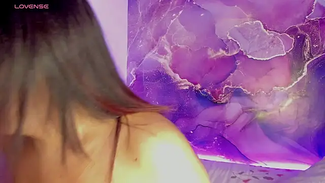 mishelbubblee online show from 11, 2, 2025