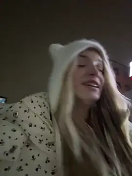 Sweet Evva online show from 4, 12, 2024