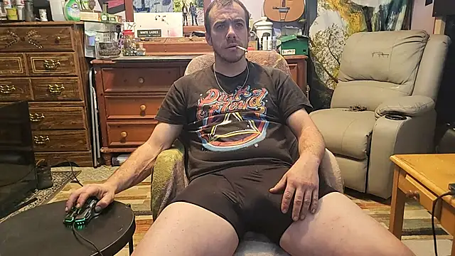 Snapshot of ScubaStevex chatting on 11, 1, 2026 ScubaStevex online show from 11, 1, 2026