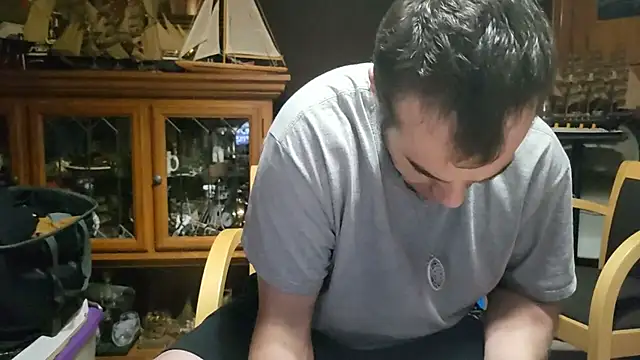 Snapshot of ScubaStevex chatting on 8, 3, 2026 ScubaStevex online show from 8, 3, 2026