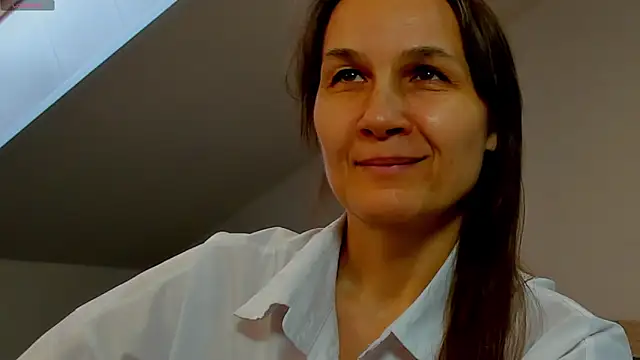 Snapshot of Lillian_White chatting on 13, 2, 2025 Lillian White online show from 13, 2, 2025