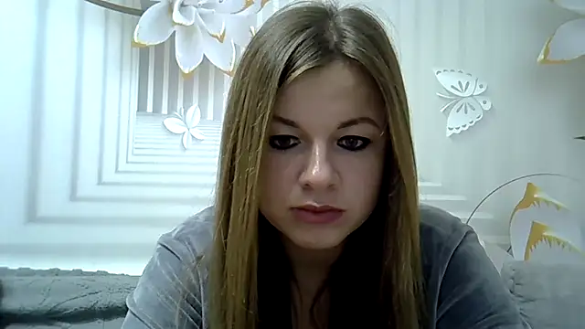 Snapshot of TinaFun4u chatting on 13, 12, 2024 TinaFun4u online show from 13, 12, 2024