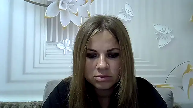 Snapshot of TinaFun4u chatting on 3, 10, 2025 TinaFun4u online show from 3, 10, 2025