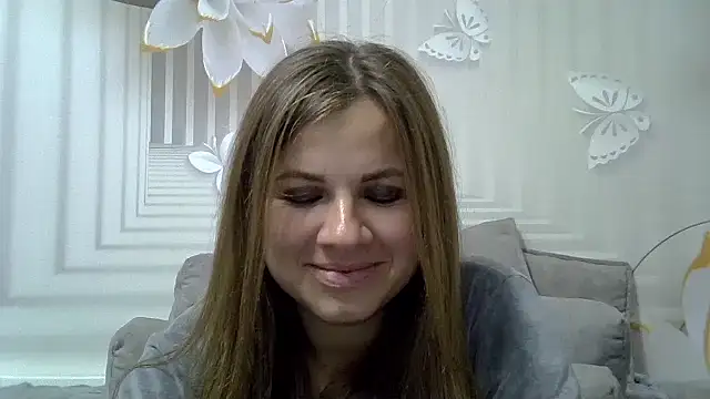 Snapshot of TinaFun4u chatting on 11, 11, 2025 TinaFun4u online show from 11, 11, 2025