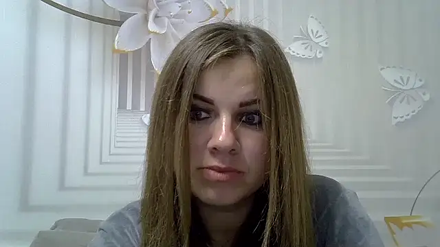 Snapshot of TinaFun4u chatting on 25, 11, 2025 TinaFun4u online show from 25, 11, 2025