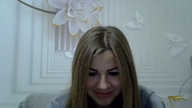 Snapshot of TinaFun4u chatting on 27, 11, 2025 TinaFun4u online show from 27, 11, 2025