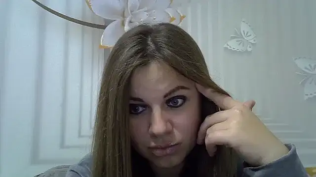 Snapshot of TinaFun4u chatting on 19, 12, 2025 TinaFun4u online show from 19, 12, 2025