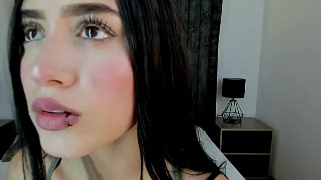 Snapshot of NataGarcia chatting on 12, 12, 2024 NataGarcia online show from 12, 12, 2024