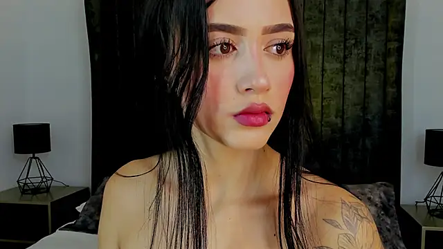 Snapshot of NataGarcia chatting on 16, 12, 2024 NataGarcia online show from 16, 12, 2024