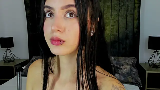 Snapshot of NataGarcia chatting on 16, 12, 2024 NataGarcia online show from 16, 12, 2024