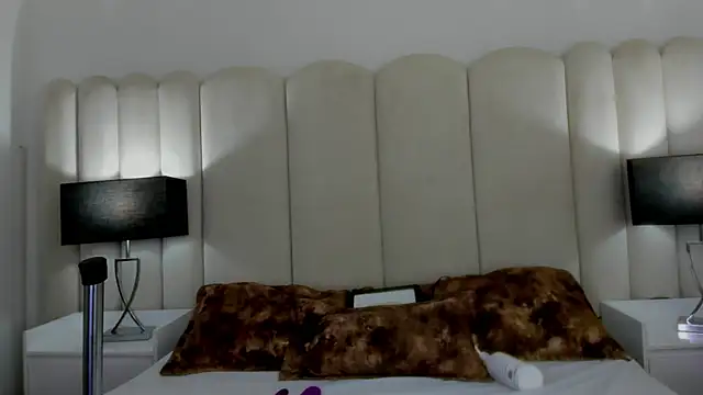 Snapshot of NataGarcia chatting on 26, 12, 2024 NataGarcia online show from 26, 12, 2024