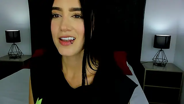 Snapshot of NataGarcia chatting on 15, 1, 2025 NataGarcia online show from 15, 1, 2025