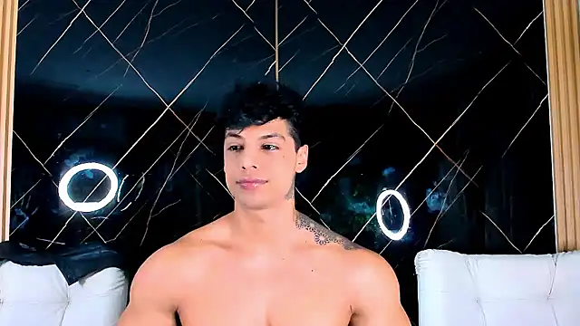 Owen Muzcle online show from 7, 1, 2026