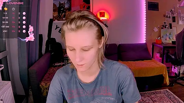 KatiKate online show from 3, 12, 2025