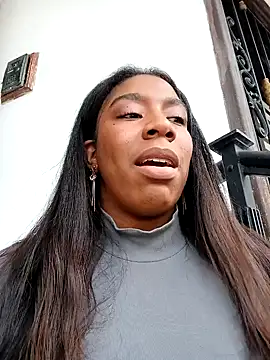 KloheCurvy online show from 2, 12, 2024