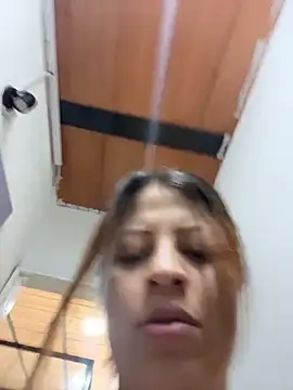 ShyVibes  online show from 29, 10, 2025