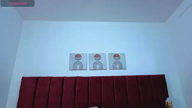 Snapshot of selena_castillo chatting on 15, 9, 2025 selena castillo online show from 15, 9, 2025