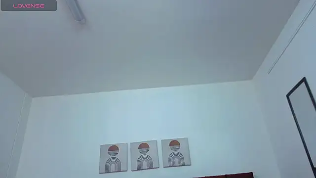 Snapshot of selena_castillo chatting on 29, 9, 2025 selena castillo online show from 29, 9, 2025