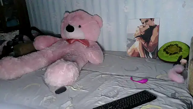 DreamKarina online show from 18, 9, 2025