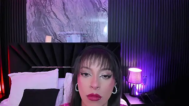 Snapshot of MiiaaMoonroee chatting on 31, 5, 2026 MiiaaMoonroee online show from 31, 5, 2026