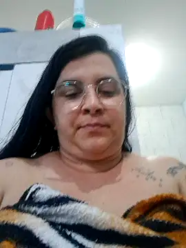 Snapshot of tatuadapaty chatting on 7, 12, 2024 tatuadapaty online show from 7, 12, 2024