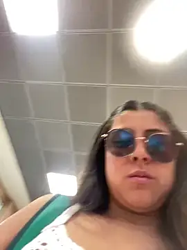 girl anni online show from 3, 2, 2025