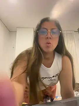 girl anni online show from 15, 2, 2025