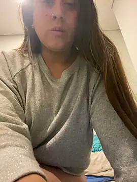 girl anni online show from 19, 2, 2025