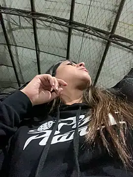 girl anni online show from 21, 2, 2025