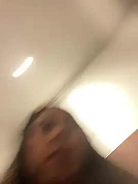 girl anni online show from 21, 2, 2025