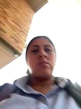 girl anni online show from 17, 3, 2025