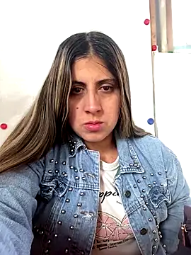 girl anni online show from 1, 10, 2025