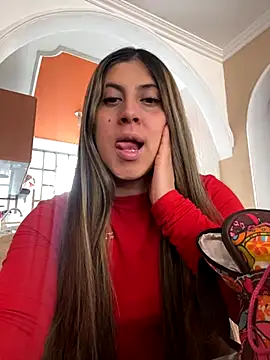 girl anni online show from 5, 10, 2025